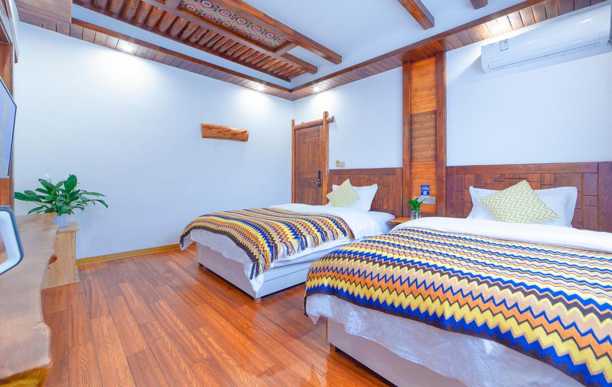 Easy House Hotel Zhangjiajie Exterior photo